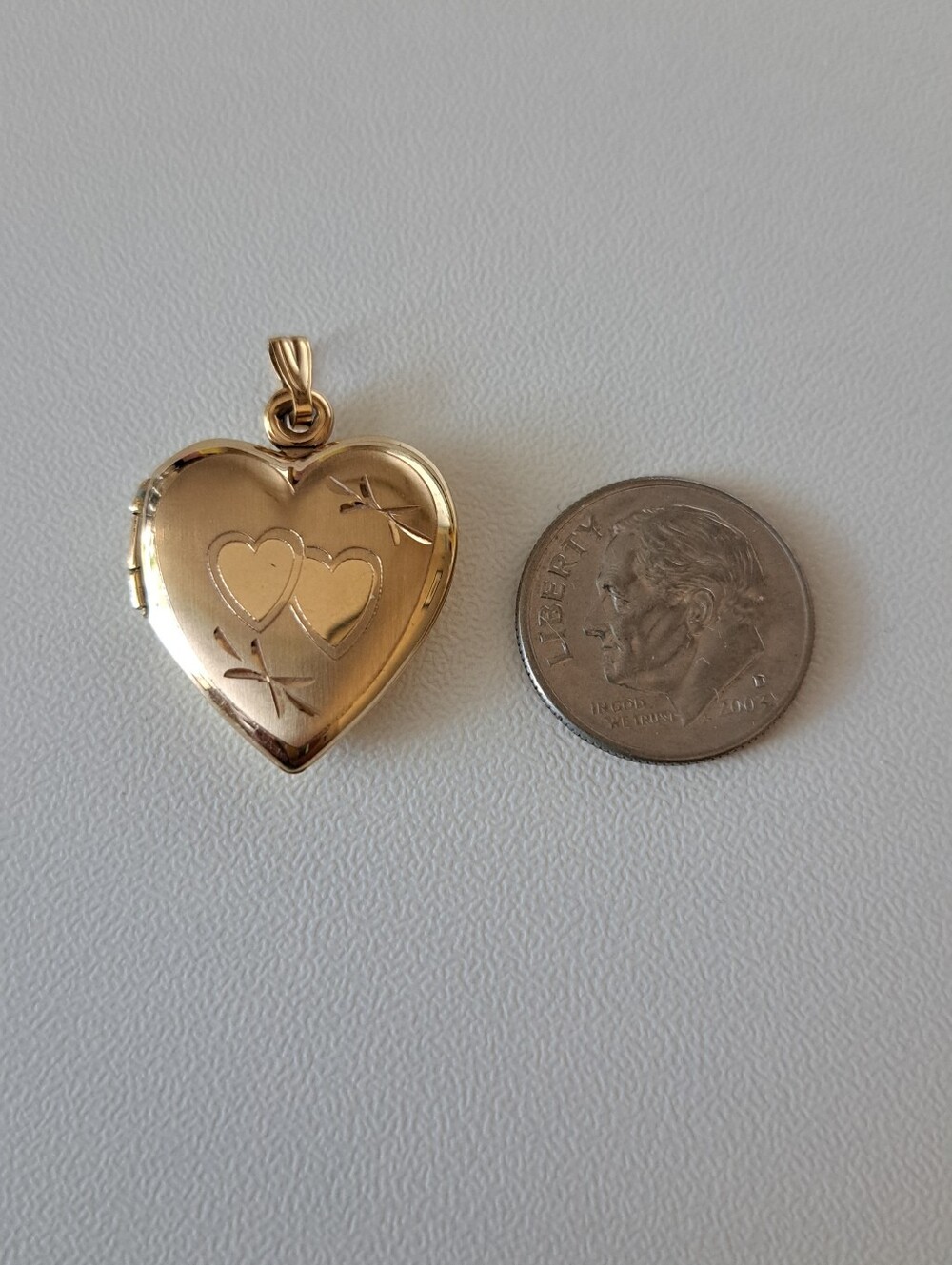 14K Yellow Gold Heart Locket Pendant - Picture 7 of 8